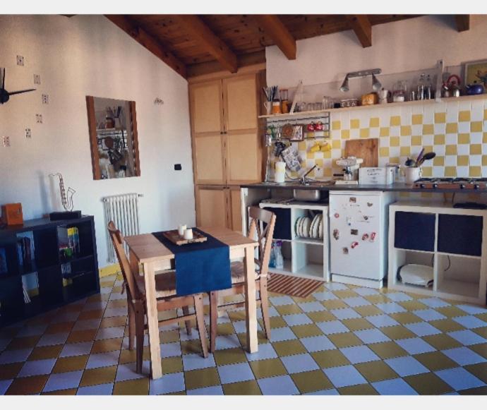 Casetta Gialla Giaveno Luaran gambar